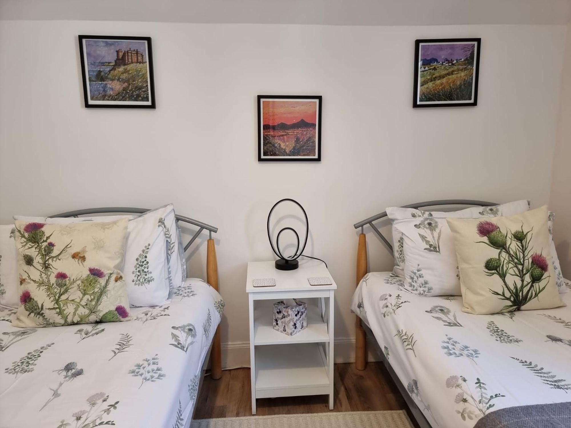 Heart Of Inverness-City Apartment Luaran gambar