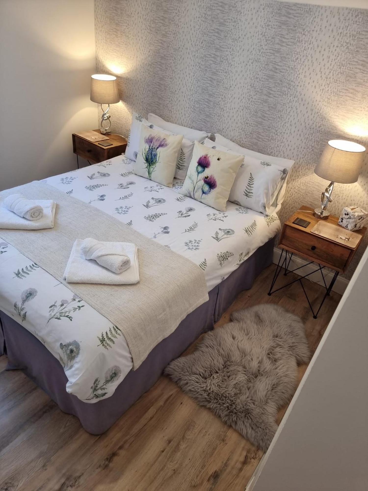 Heart Of Inverness-City Apartment Luaran gambar